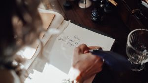 Premis Cerita dalam Proses Kepenulisan Sebuah Novel