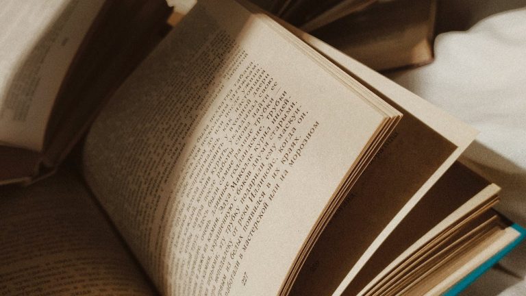 3 Jenis Fiksi Misteri yang Menarik untuk Diperhatikan