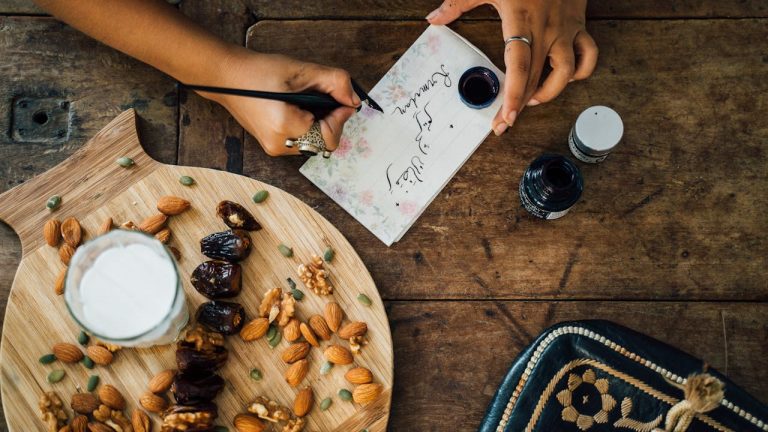 Tips Menjaga Semangat Menulis agar Ramadan Tetap Produktif