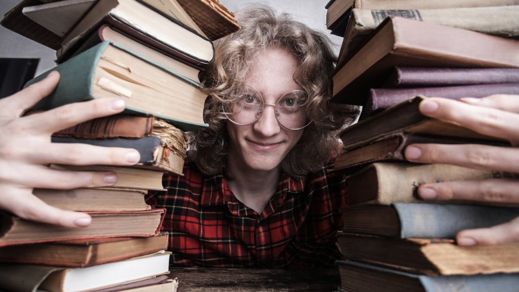 Kamu Harus Tahu 7 Keuntungan Menerbitkan Buku Self Publishing!