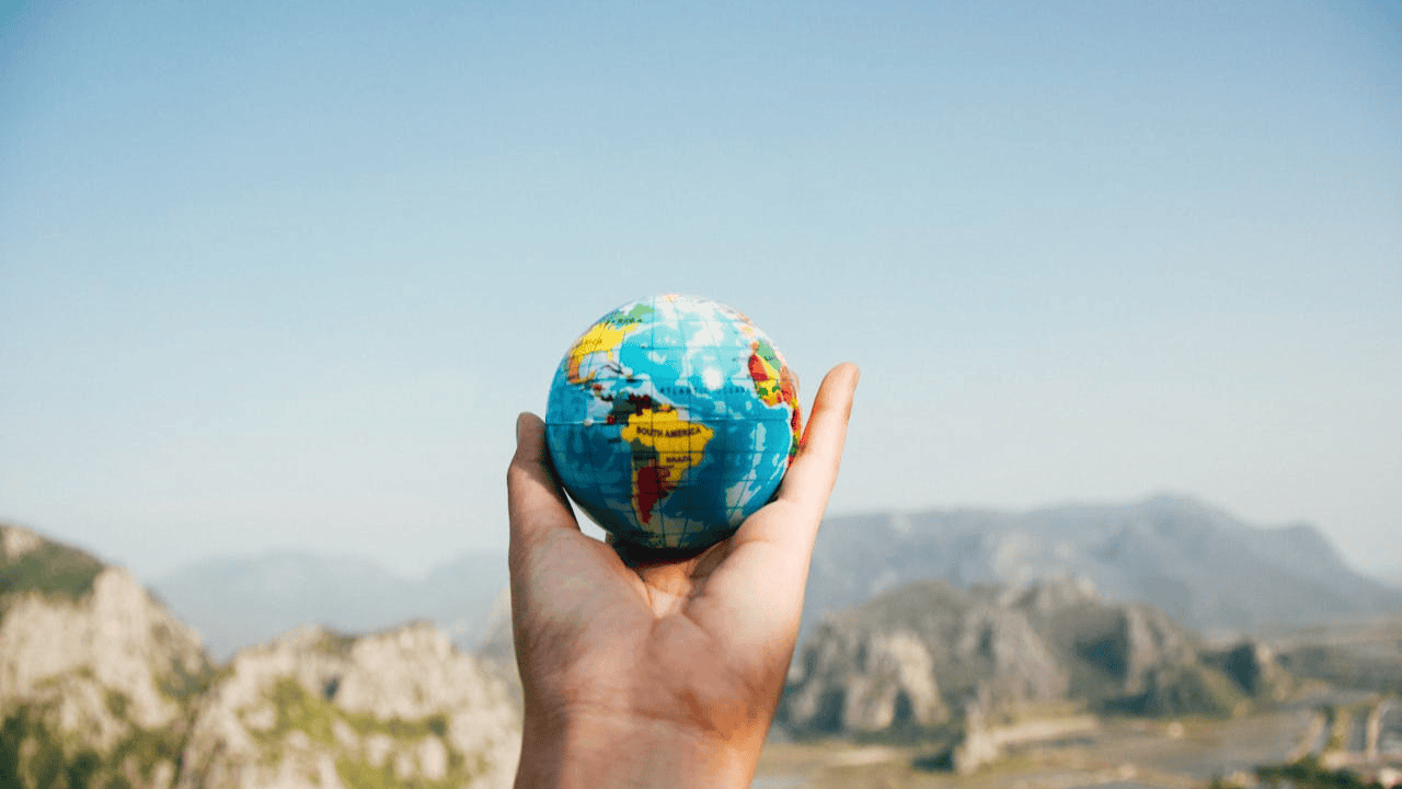 Pengertian Geografi Menurut Para Ahli dan Manfaat Mempelajarinya