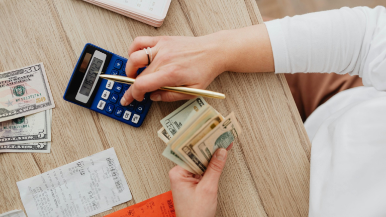 Contoh Tindakan Ekonomi Rasional dan Irasional yang Perlu Diketahui