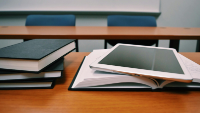 Keuntungan Mengonversi KTI menjadi Buku Bagi Dosen