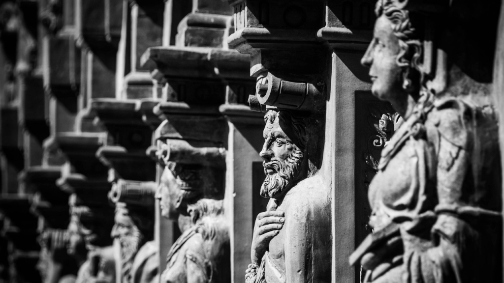 Pengertian Sejarah Menurut Para Ahli beserta Fungsi dan Manfaatnya