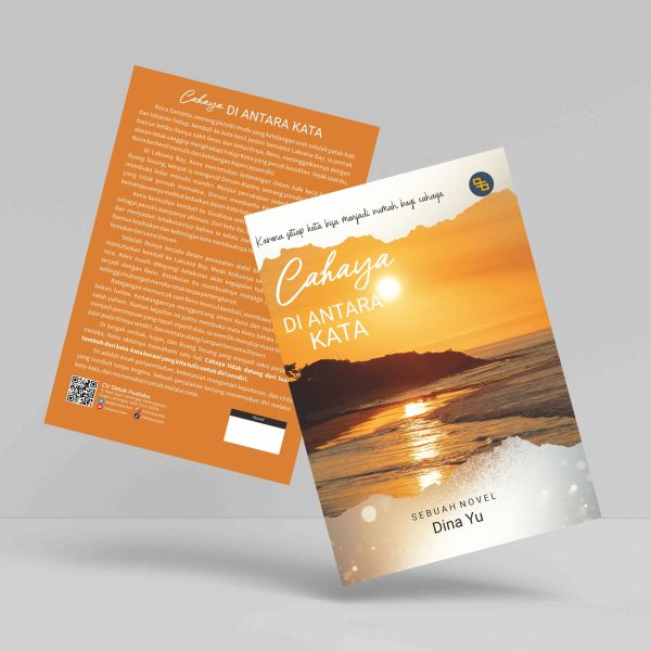 Buku Cahaya Di Antara Kata