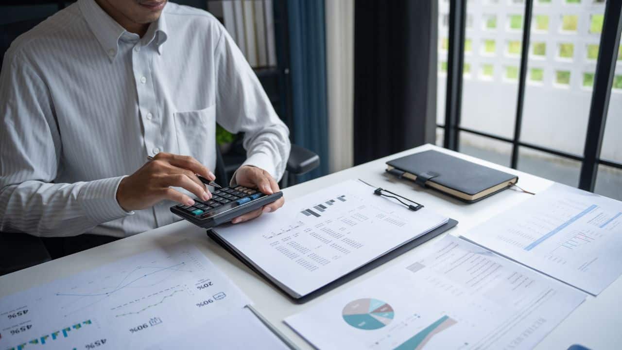 Estimasi Biaya Jasa Editing Naskah Buku dan Lama Waktu Pengerjaannya di Detak Pustaka