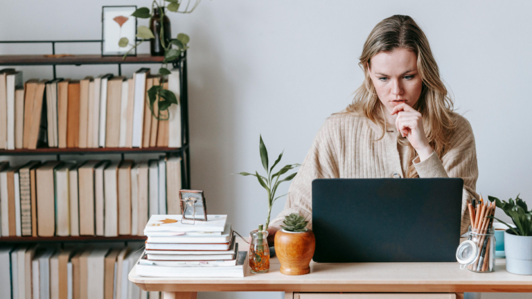 Kesalahan Fatal yang Membuat Naskah Ditolak Penerbit