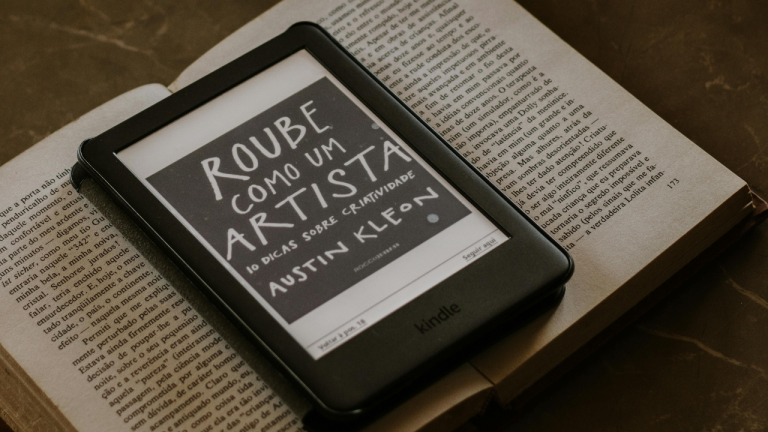 5 Perbedaan ISBN dan E-ISBN yang Perlu Penulis Ketahui