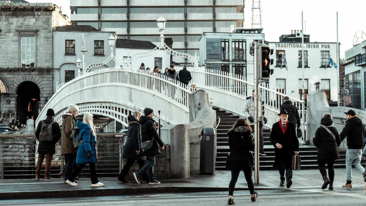 Diferensiasi Sosial Pengertian, Ciri-Ciri, dan Jenisnya