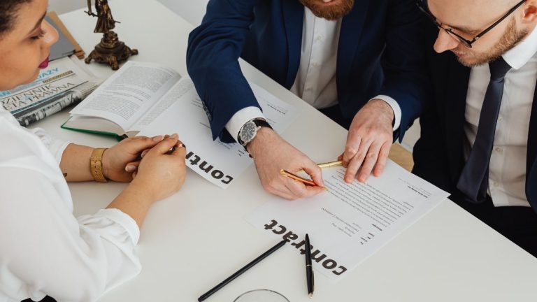 Faktor Penentu Harga Layout Buku yang Perlu Diketahui Penulis