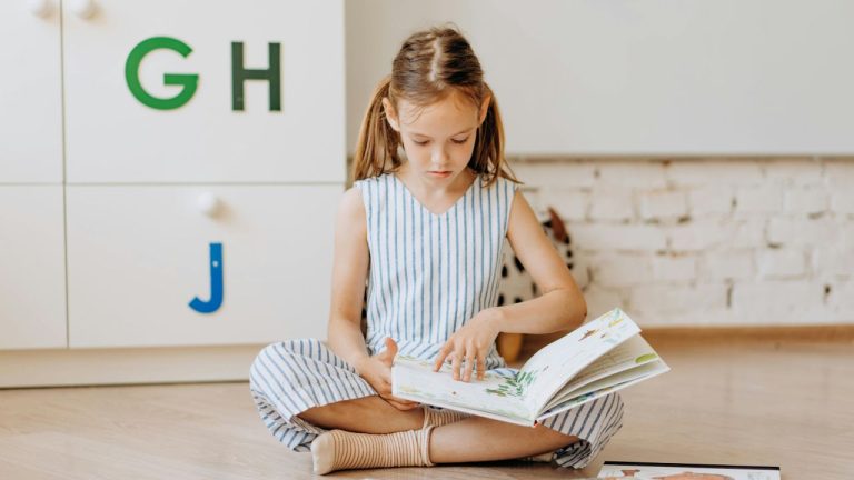 Tips Memilih Buku Anak yang Tepat dan Berkualitas