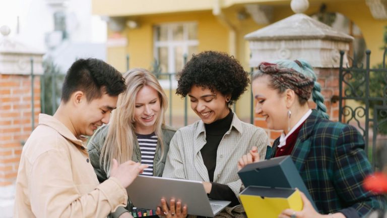 Jenis-Jenis Organisasi Mahasiswa yang Bisa Kita Ikuti