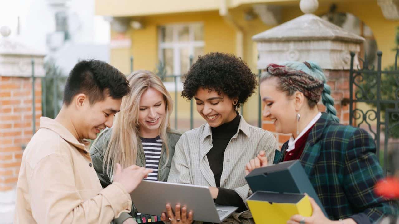 Jenis-Jenis Organisasi Mahasiswa di Lingkungan Kampus