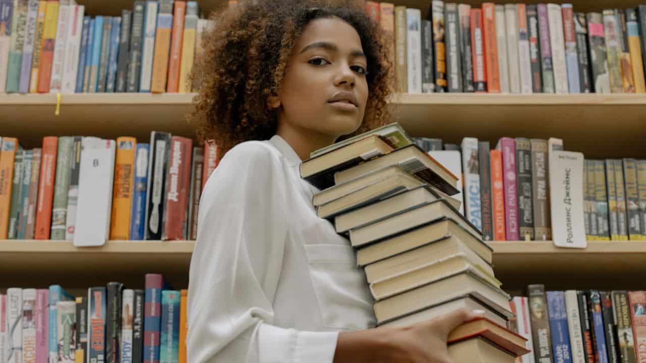 7 Checklist sebelum Cetak Buku yang Harus Diperhatikan oleh Penulis