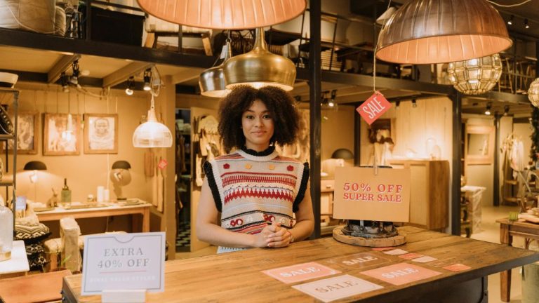 6 Langkah Mempromosikan Produk Secara Lisan beserta Manfaatnya