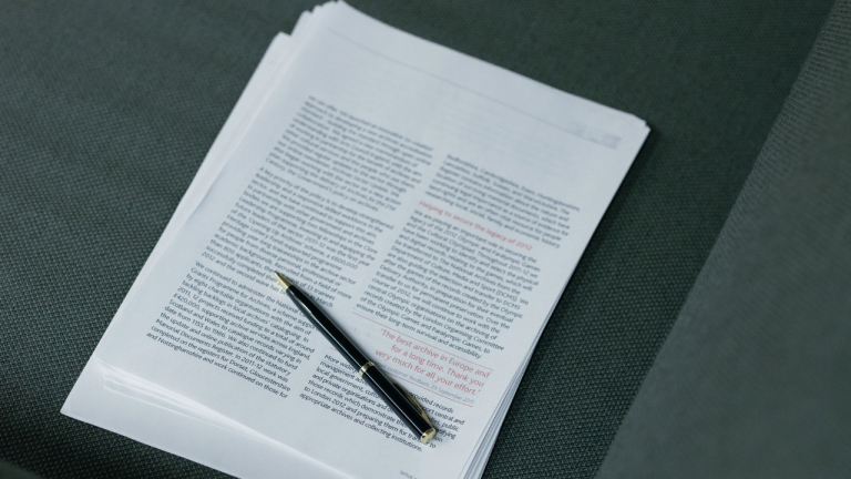 Cara Menganalisis Jurnal beserta Formatnya yang Perlu Diketahui